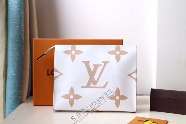 lv收納袋包 M67692 TOILET POUCH XL盥洗袋 超大Monogram花朵圖案 lv女手包  lvqb1201